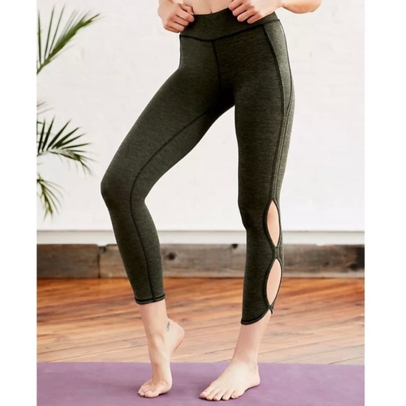 Free People Movement Infinity Cut Out Leggings Green - Picture 3 of 9